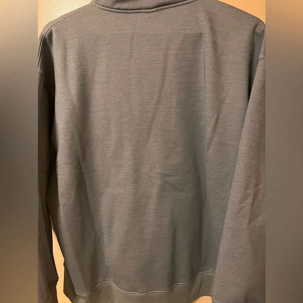 Nike therma fit sweatshirt size large